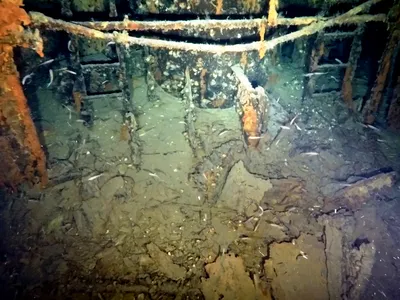 The right lower side of the submarine&#39;s conning tower, a raised platform where the officer in charge would have been stationed