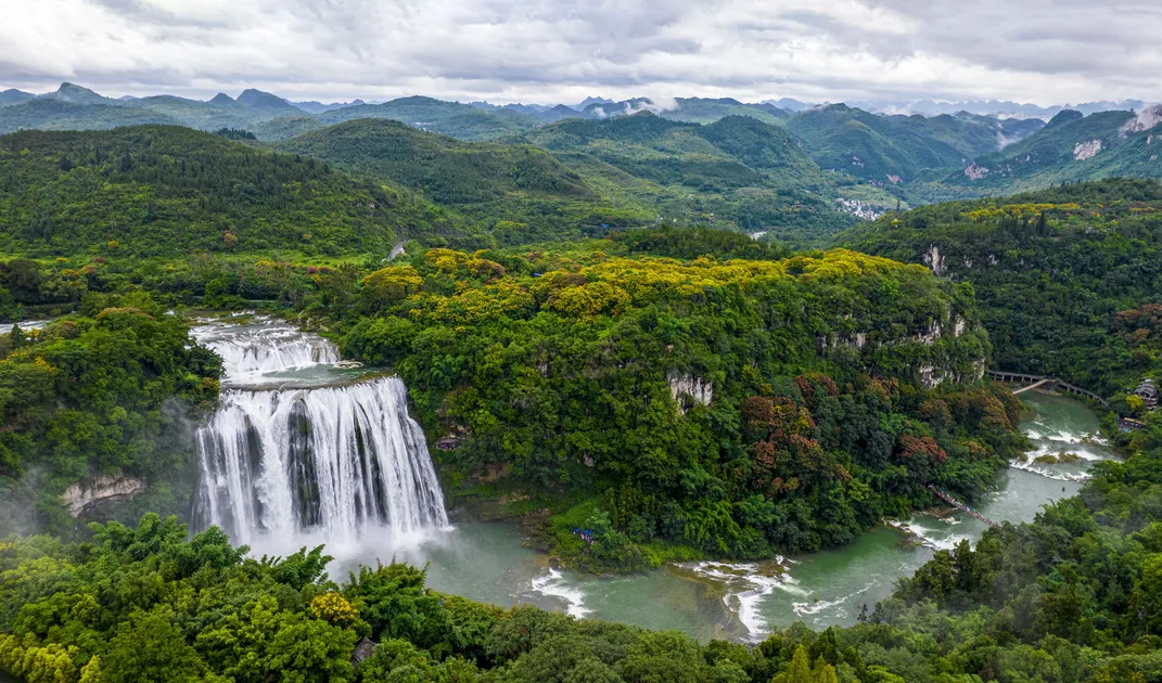 Huangguoshu Waterfall