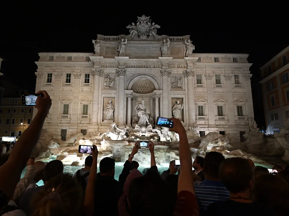 Fountain at night