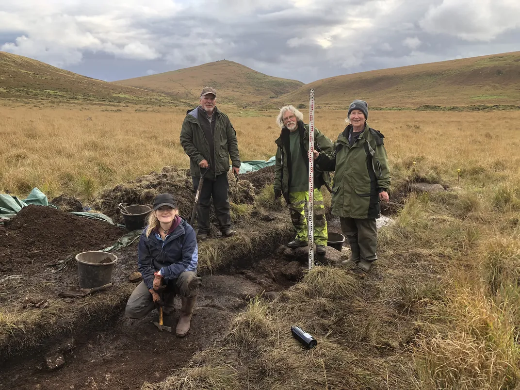 Members of the excavation team